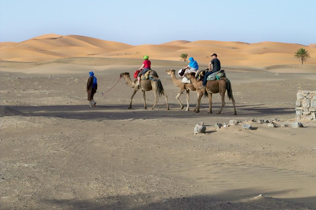 Kasbah Tamariste Acomodação com café da manhã Merzouga Exterior foto